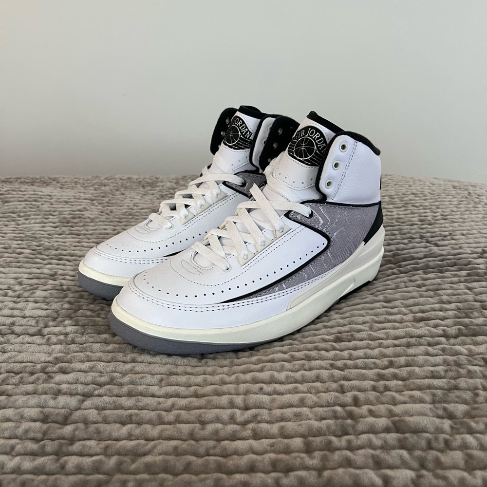 GS Jordan Retro 2 ‘Python’ - Picture 1 of 6